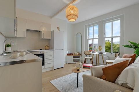 2 bedroom apartment for sale, Old Kent Road, London, SE1