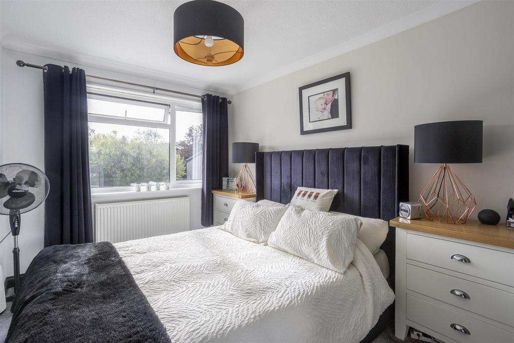 3 Keble Park South 6.jpg