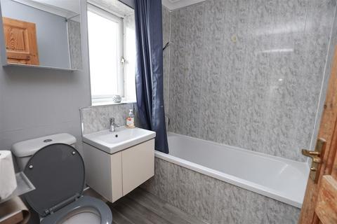 3 bedroom end of terrace house for sale, 18 Lime Grove, St Athan, Vale of Glamorgan, CF62 4JQ