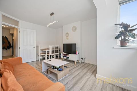 1 bedroom flat for sale, Upper Tooting Road, London SW17