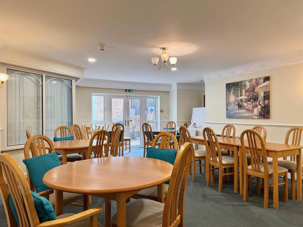 Restuarant.jpg