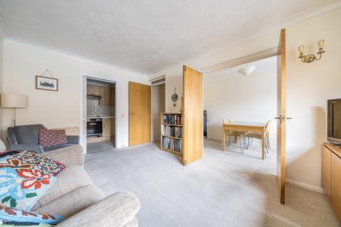 undefined, Magnolia Court, Horley RH6