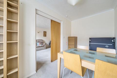 undefined, Magnolia Court, Horley RH6
