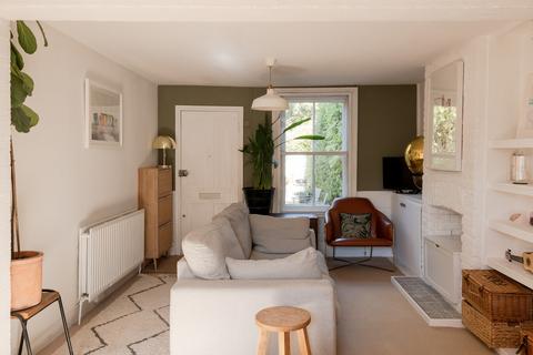 199 Manor Road, Chigwell, IG7 4JY