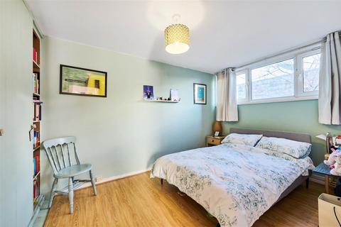 2 bedroom flat for sale, Glanville Road, Brixton SW2