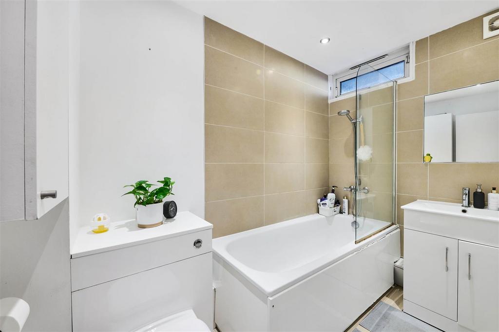 Eden Harper - Glanville Road  SW2 5 DF.jpg