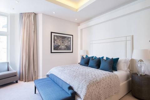 2 bedroom flat to rent, Green Street, Mayfair, London, W1K