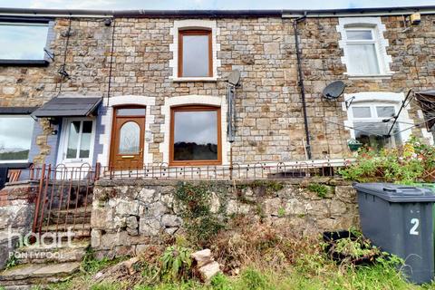 2 bedroom cottage for sale, Snail Creep Terrace, Pontypool
