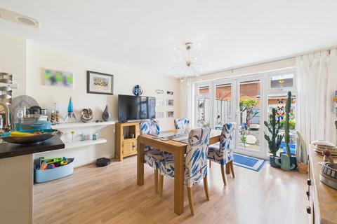 3 bedroom terraced house for sale, Wagtail Drive, Stowmarket