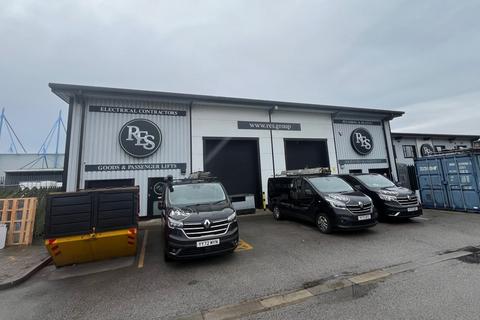 Industrial unit to rent - Units 2-3 Sidings Court, Henry Boot Way, Hull, East Riding Of Yorkshire, HU4 7DY
