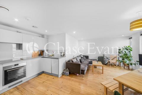 2 bedroom flat for sale, Seren Park Gardens, Restell Close, Greenwich, London, SE3