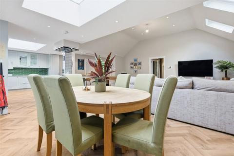 undefined, Elizabeth Drive, Wickford, Essex, SS12