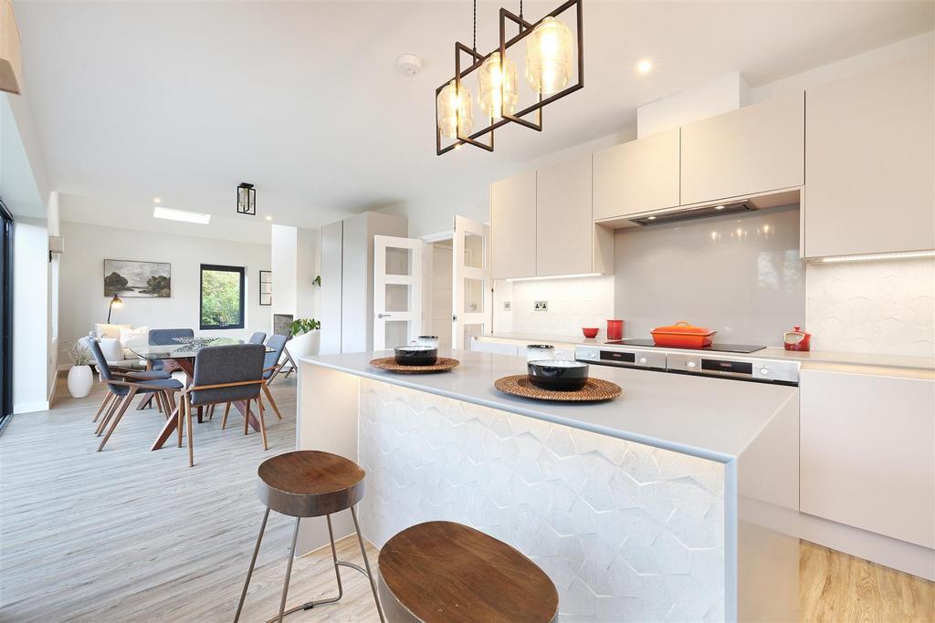No.6-Chartland Close-Dec25-5127.jpg