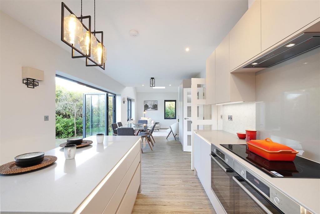 No.6-Chartland Close-Dec25-5121.jpg