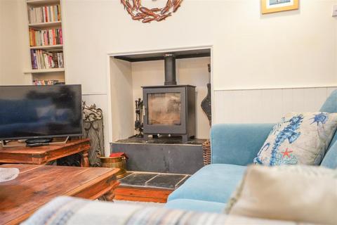 2 bedroom cottage for sale, Marine Parade, Appledore, Bideford