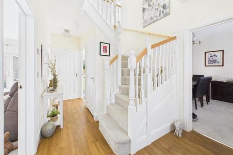 4 bedroom detached house for sale, Bosworth Avenue, Stratford-Upon-Avon CV37