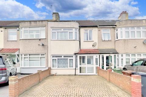 Warley Avenue, Dagenham, RM8
