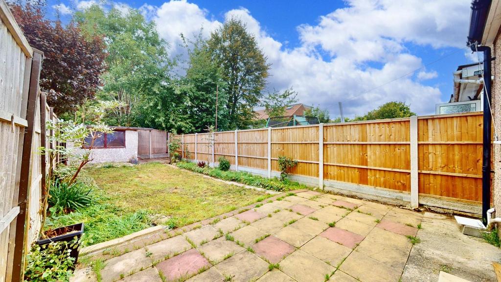 27-Warley-Avenue-10092025 164626.jpg