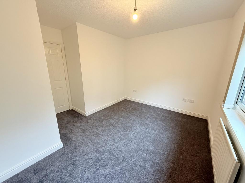 5 Collochan Drive, Dumfries, DG2 9 FH - Braidwoods
