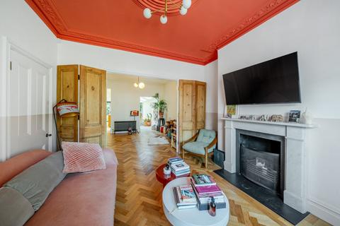 22 Bryanstone Road, London, N8 8TN