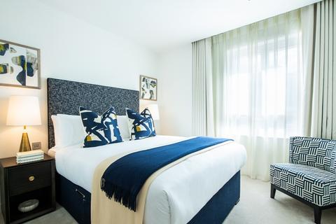 3 bedroom flat to rent, Three Bedroom Two Bathrooms Apartment To Let Edgware Road Paddington W2