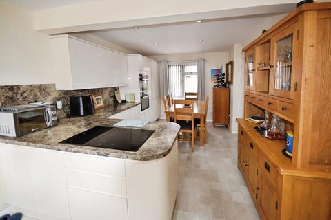 3 bedroom detached house for sale, Burghley Road, Skegness PE25