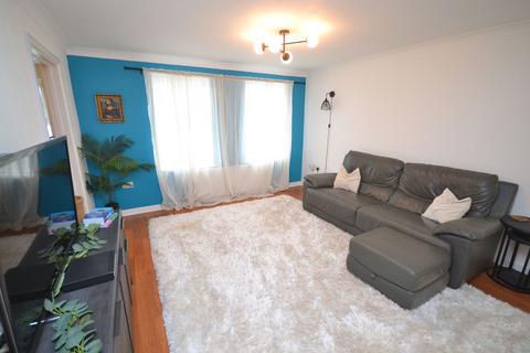 2 bedroom flat for sale, Tollgate Court , Dunstable LU6