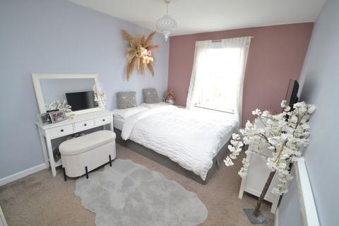 2 bedroom flat for sale, Tollgate Court , Dunstable LU6