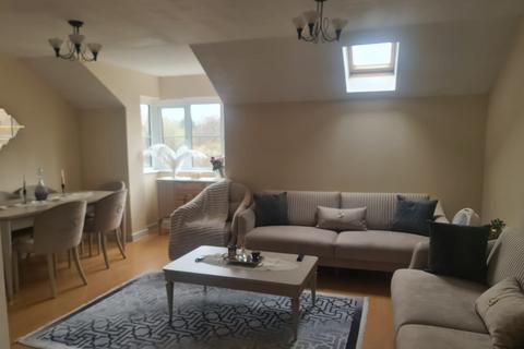 undefined, 2 Bedroom Flat For Sale Ottawa Court, EN10 6FL