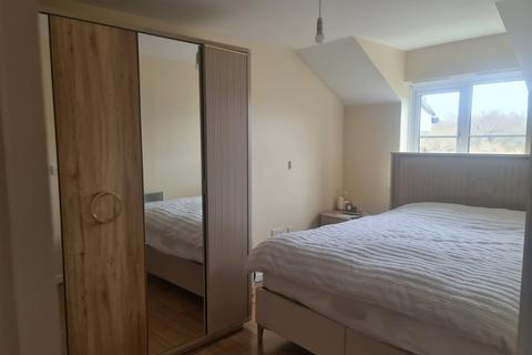 undefined, 2 Bedroom Flat For Sale Ottawa Court, EN10 6FL