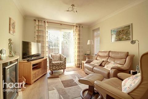 1 bedroom retirement property for sale, Summerland L Farnborough Common, Orpington