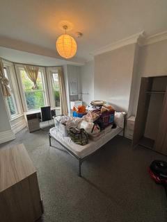 9 bedroom semi-detached house to rent, Egerton Road, Fallowfield