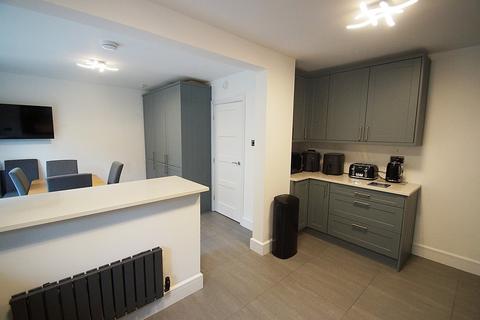 undefined, Wellmeadow Lane, Uppermill OL3
