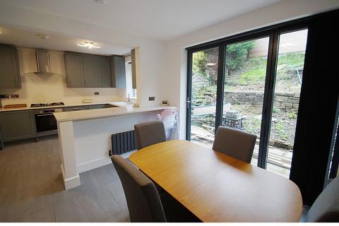undefined, Wellmeadow Lane, Uppermill OL3