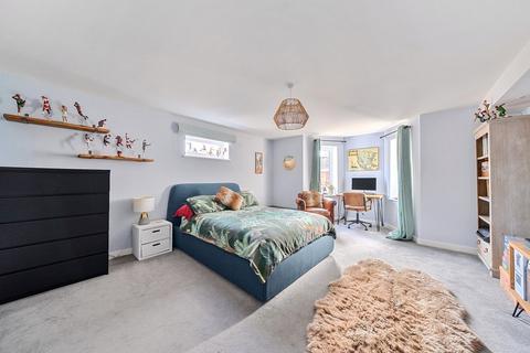 51a Church Road, St Thomas, Exeter, EX2 9BQ