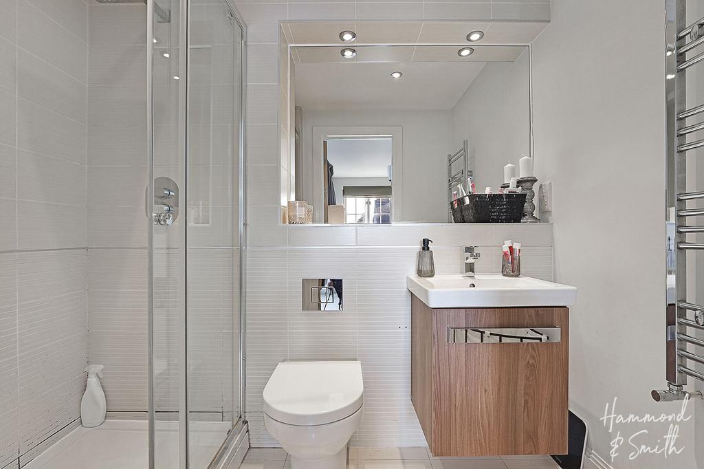 En-suite shower room