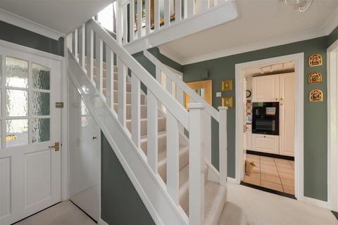 4 bedroom detached house for sale, Curtis Wood Park Road, Herne Bay