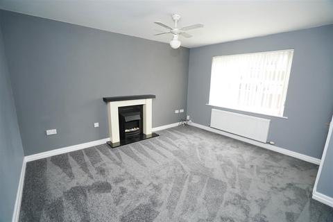 3 bedroom semi-detached house for sale, Thirlmere Avenue, Horwich, Bolton