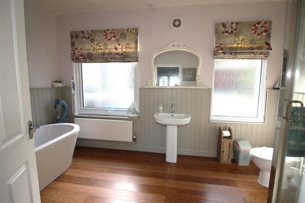 Family bathroom