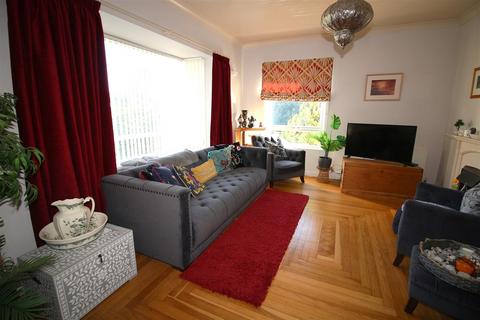 4 bedroom detached house for sale, Callington Road, Saltash