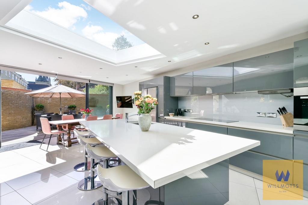 Kitchen/Lounge