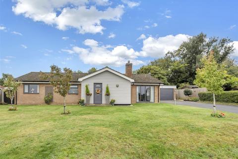 3 bedroom detached bungalow for sale, Douglas Close, Croxton