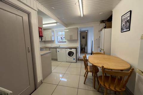 4 bedroom terraced house to rent, Lincoln LN1