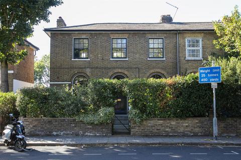 undefined, Peckham Hill Street, Peckham, SE15