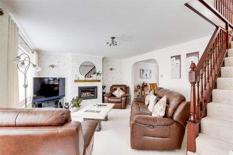 undefined, Ladbrooke Crescent, Cinderhill NG6