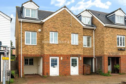 Chatterton Road, Bromley, Kent, BR2