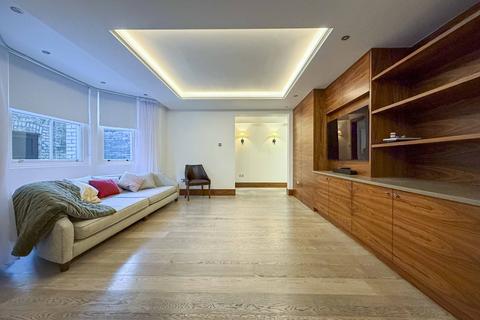 3 bedroom flat to rent, Elm Park Gardens, Chelsea, London, SW10
