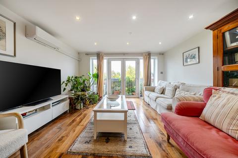 undefined, Elm Road, Sidcup