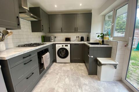 3 bedroom semi-detached house for sale, 9 Dawlish Avenue, Chadderton OL9 0RF
