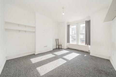 undefined, Fairfax Road, London N8